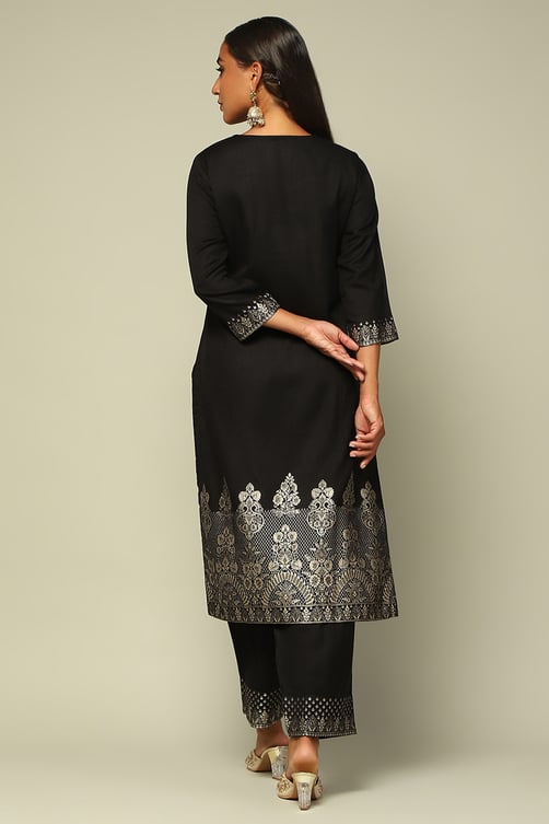 Black Acrylic Straight Yarn Dyed Kurta Palazzo Suit Set image number 4