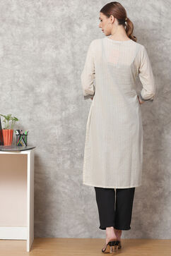 Off White Poly Cotton Straight Kurta image number 4