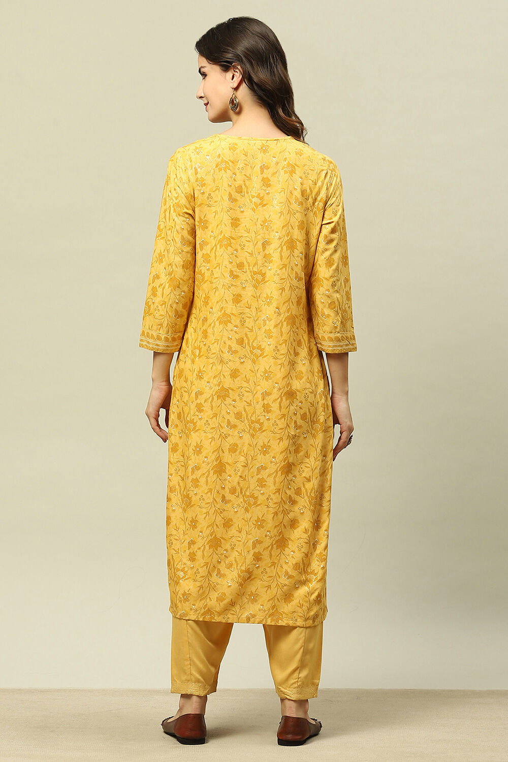 Yellow Rayon Straight Printed Kurta Salwar Suit Set image number 4