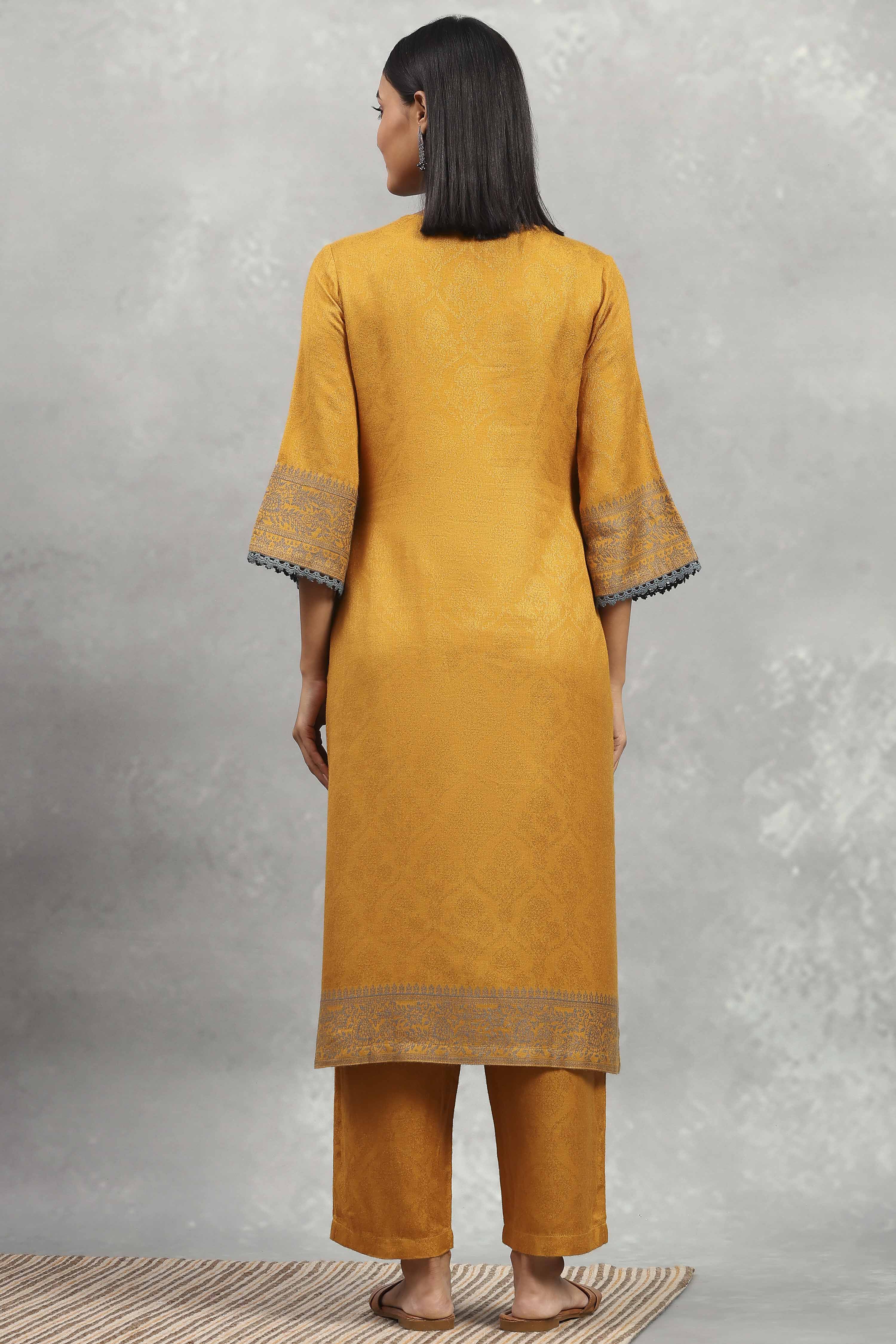 Yellow Polyester Yarndyed Straight Suit Set image number 4