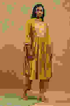 Mustard Yellow Pleated Straight Suit Set image number 5