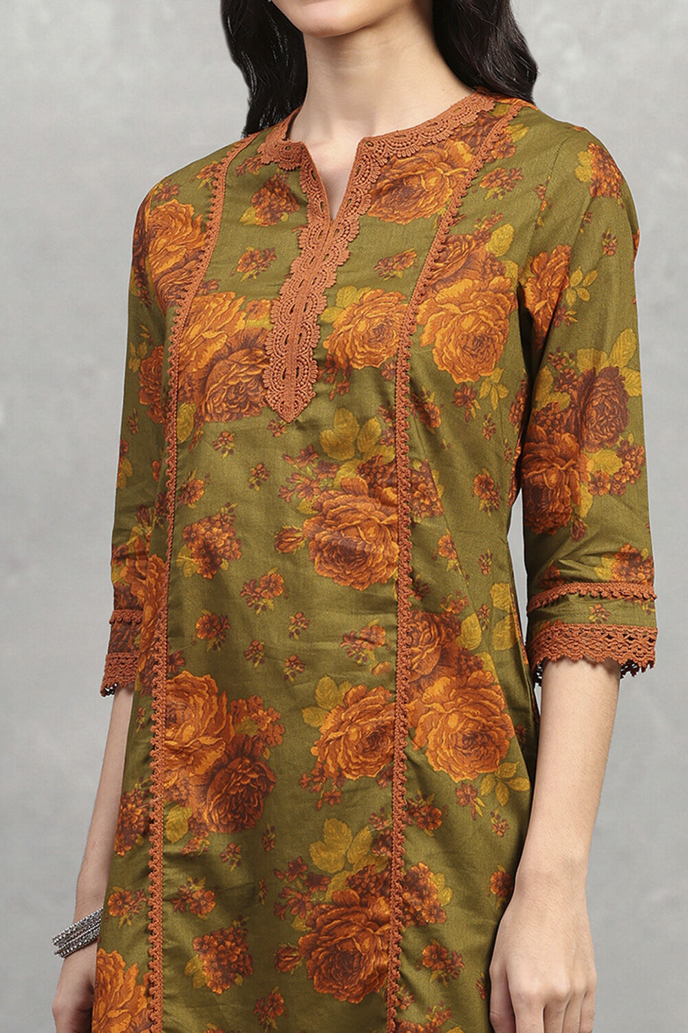 Green Cotton Printed Straight Kurta Pants Set image number 1