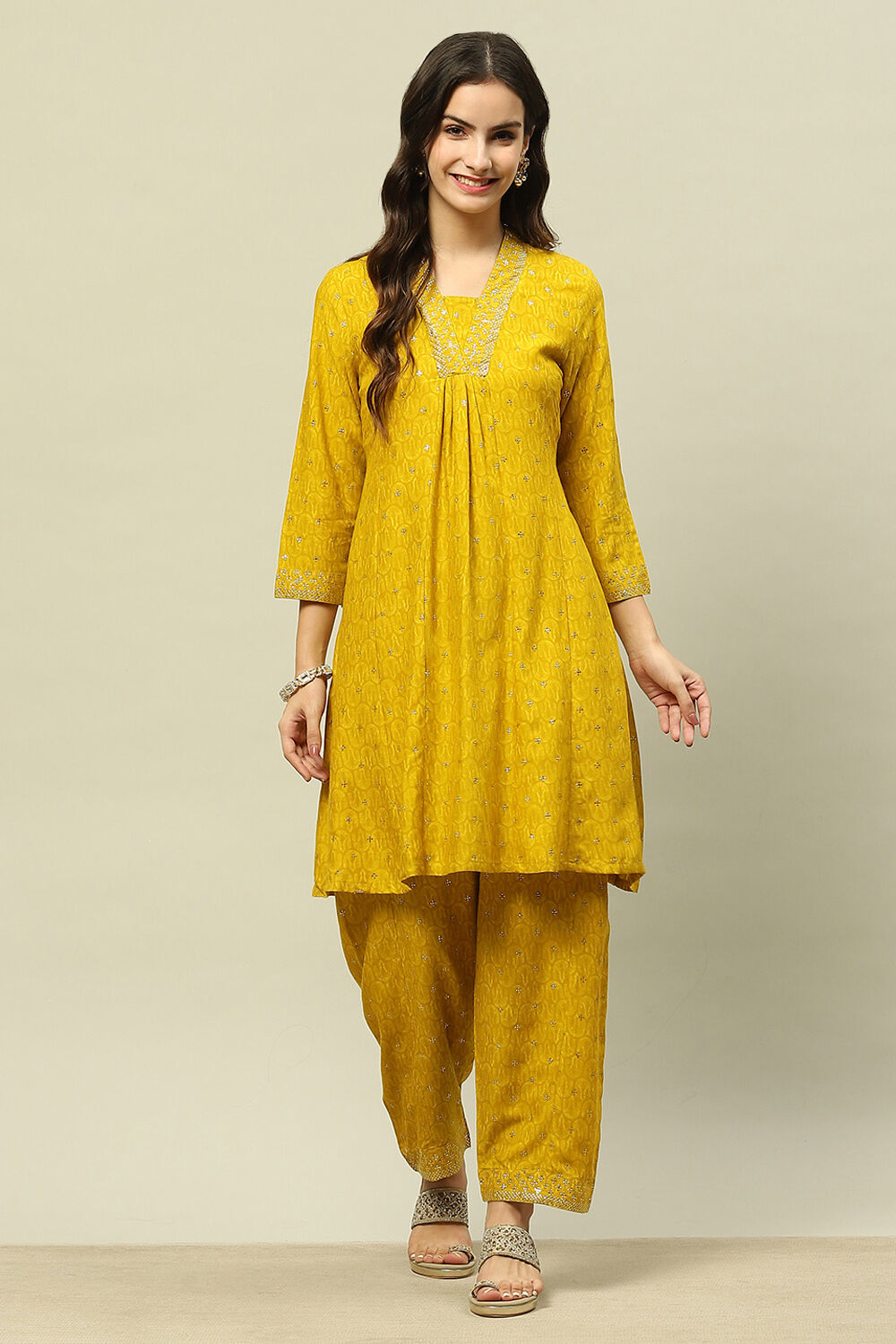 Yellow Printed Straight Co-ord Set image number 7