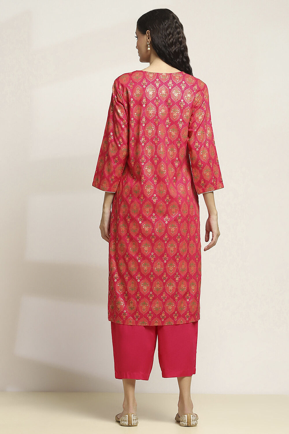 Pink Viscose Rayon Printed Straight Kurta Pants Set image number 4