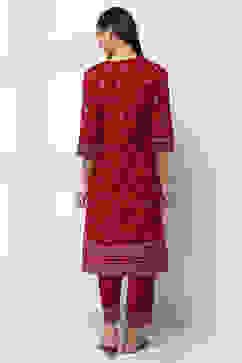 Maroon Cotton Printed Straight Kurta Set image number 4