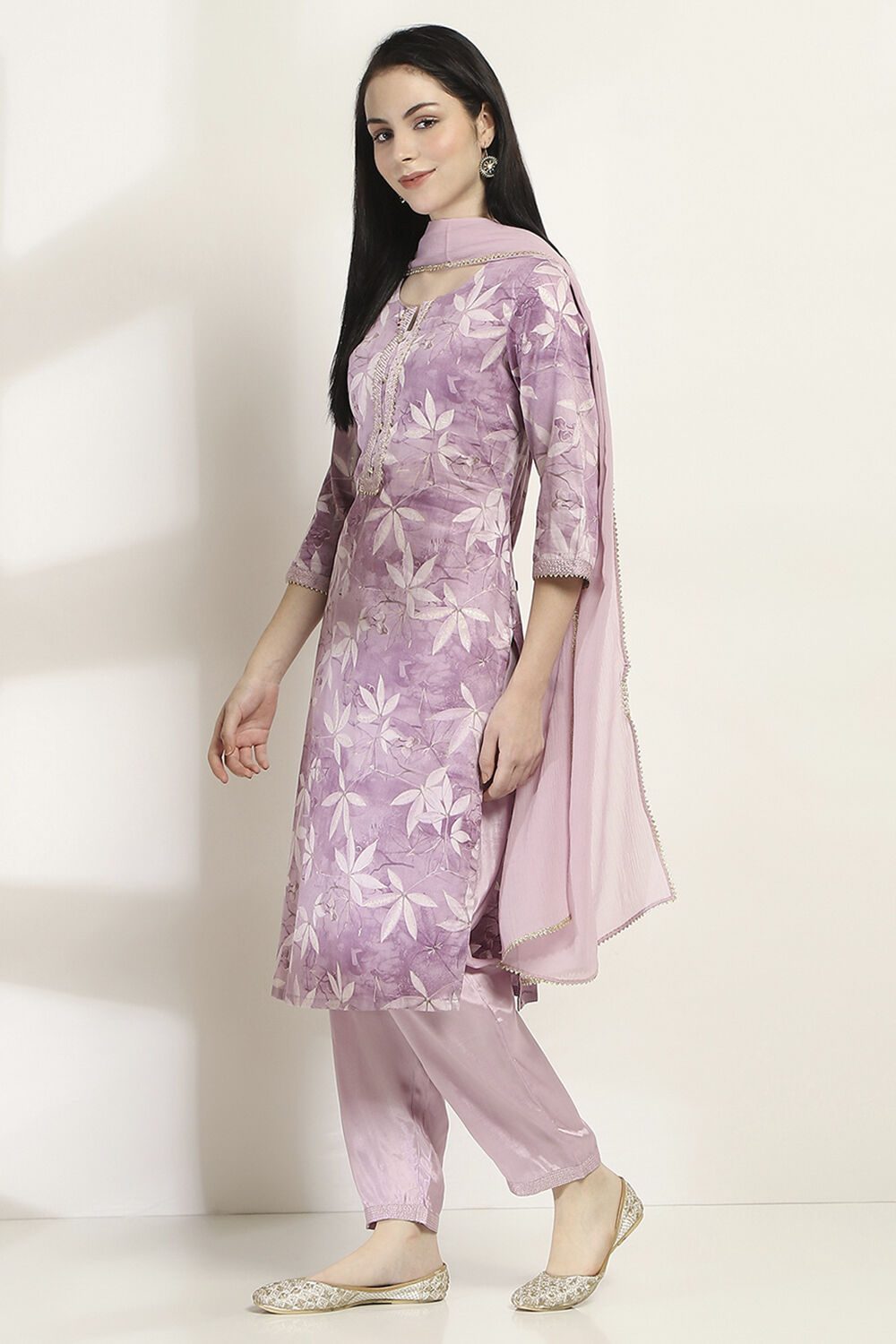 Mauve Cotton Floral Straight Suit Set image number 3