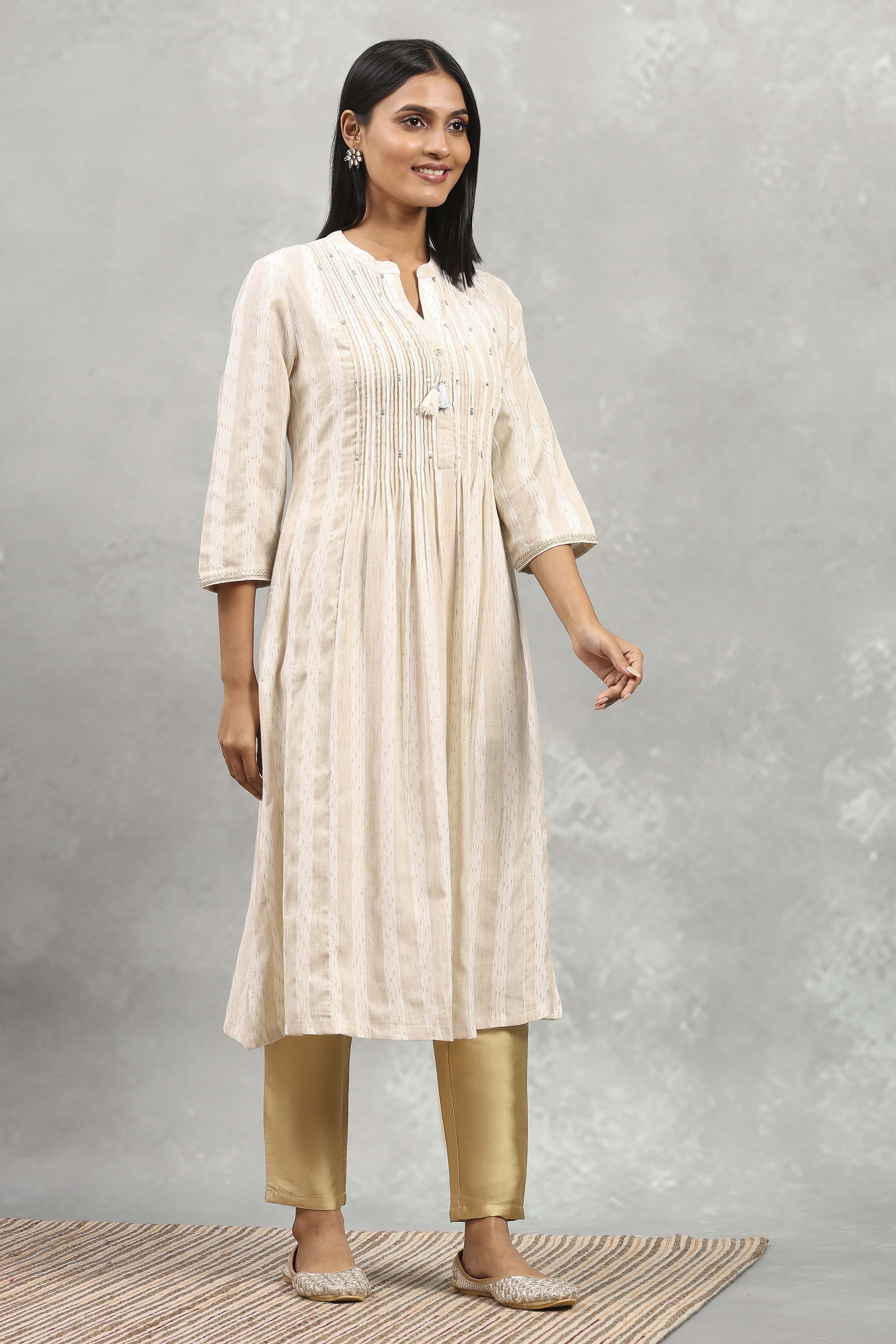 Beige Cotton Yarndyed Straight Kurta image number 4