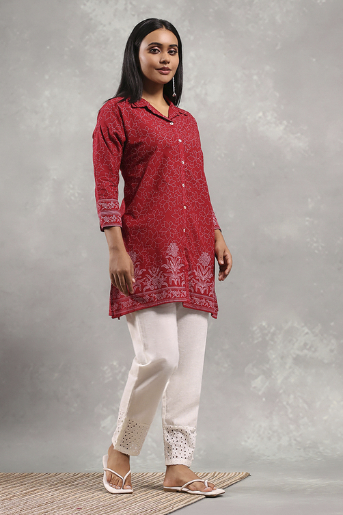 Red Cotton Printed Straight Top image number 4
