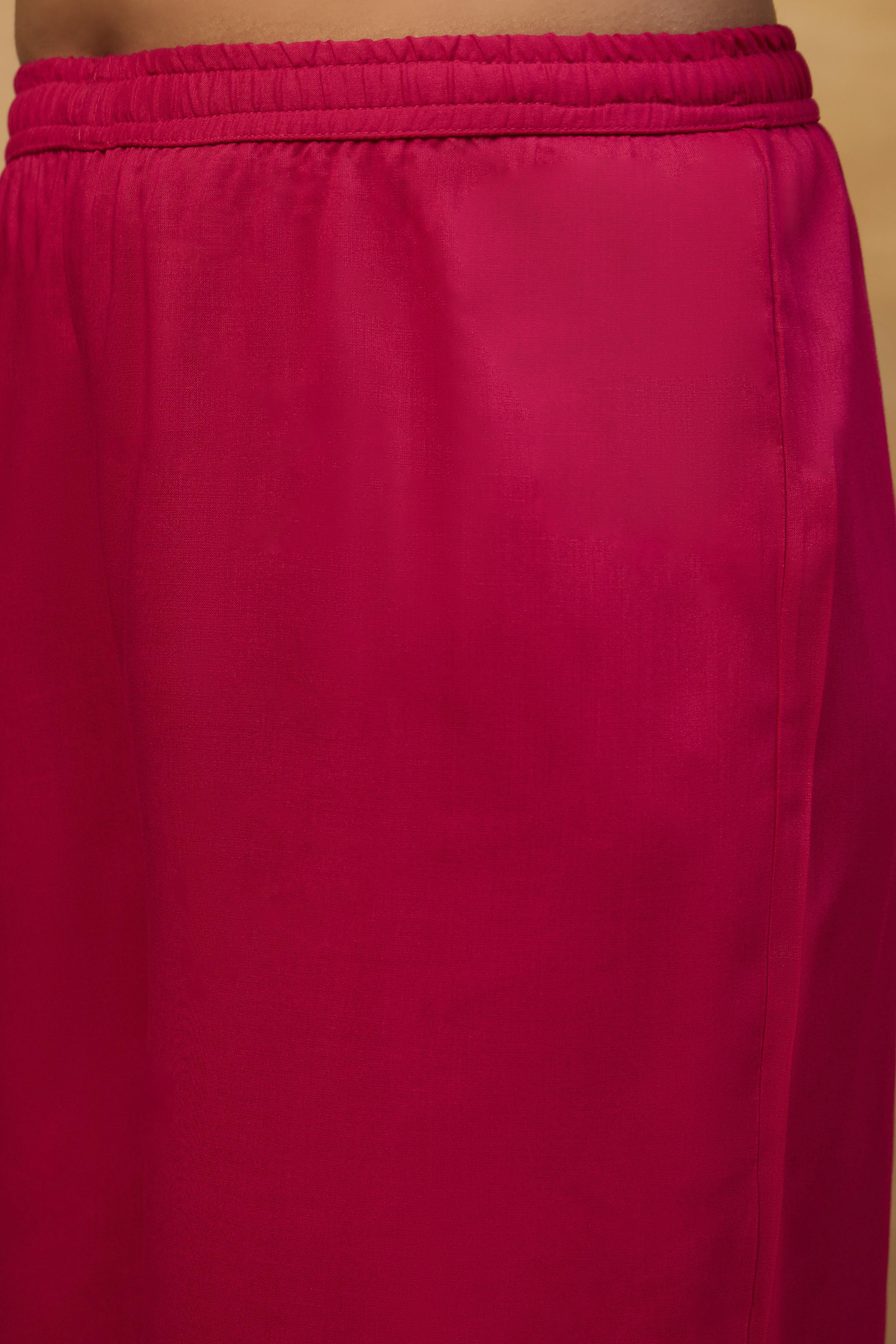 Fuschia Viscose Rayon Straight Printed  image number 2