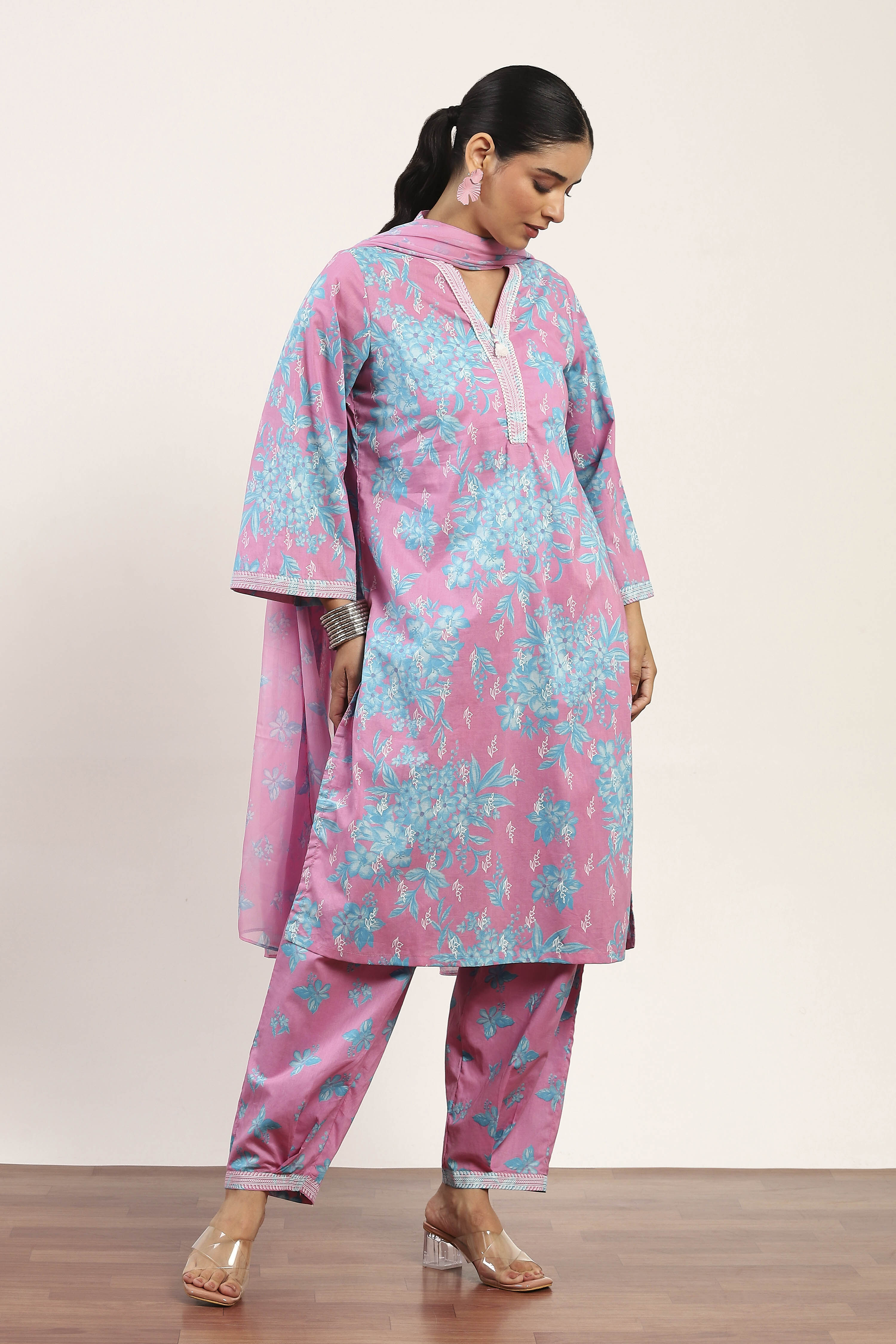Pink Cotton Straight Suit Sets image number 5