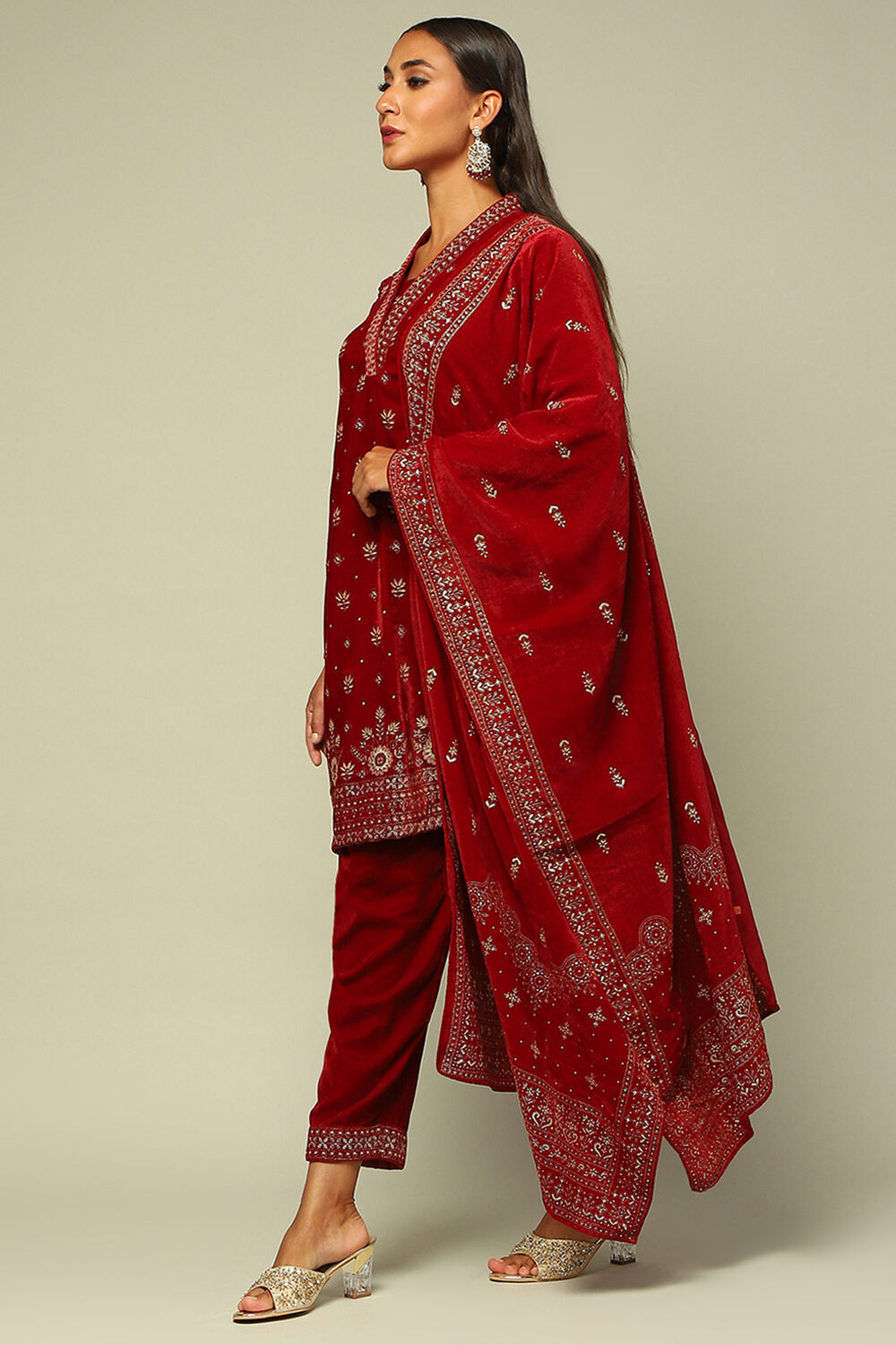 Red Poly Velvet Straight Printed Kurta Palazzo Suit Set image number 3