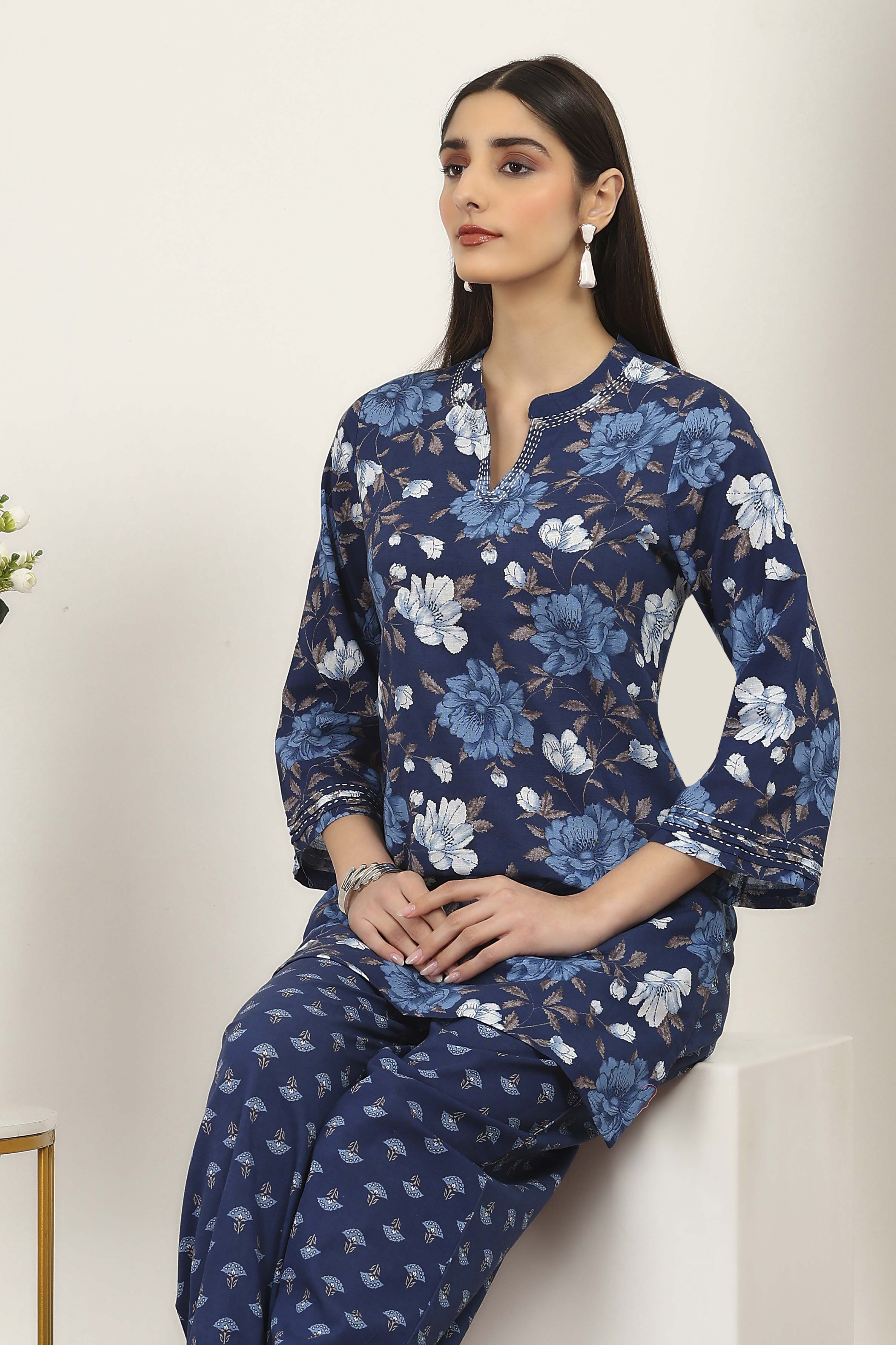 Blue Cotton Kurta Pants Set image number 6