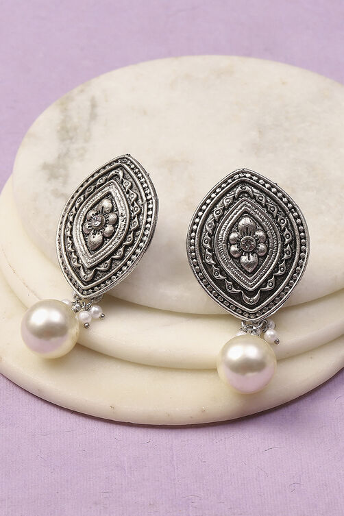 Oxidised Alloy Earrings image number 0