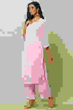 Pink Embroidered Straight Kurta image number 2