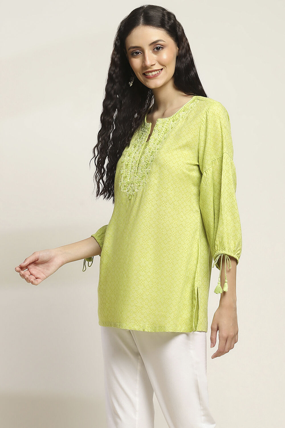 Lime Green Viscose Rayon Straight Kurti image number 2