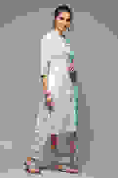 White Poly Chiffon Straight Kurta & Pants Suit Set image number 6