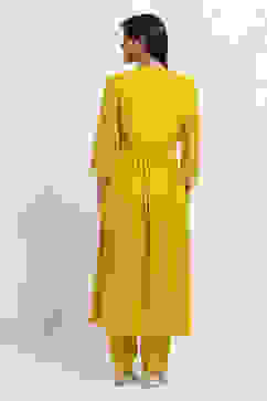 Yellow Rayon Slub Gathered Printed Kurta Palazzo Suit Set image number 4