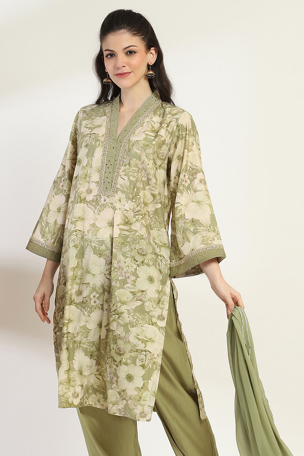 Green Floral Printed Straight Suit Set image number 7