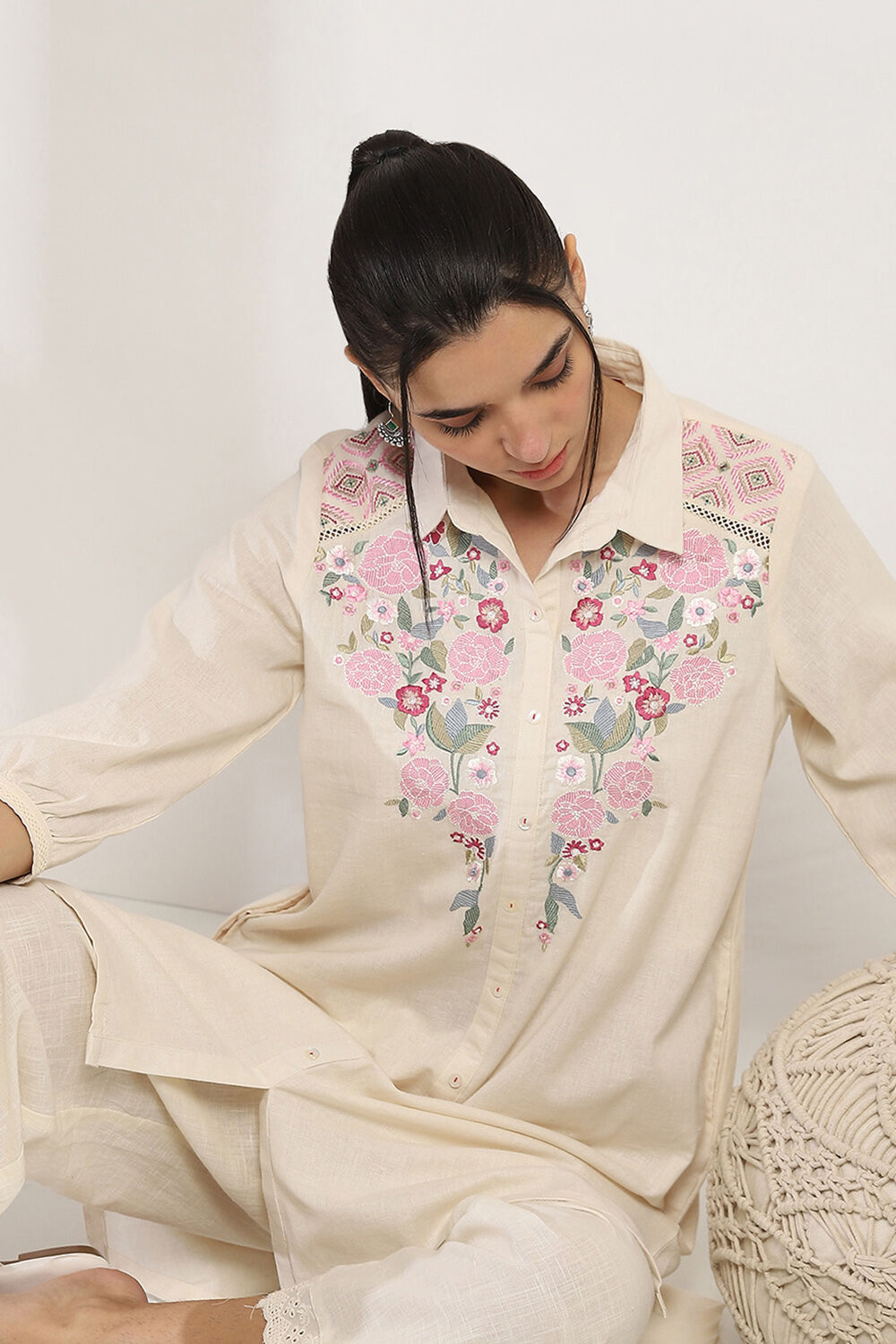 Ivory Cotton Blend Straight Kurta image number 6