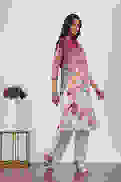 Pink Rayon Straight Kurtas image number 4