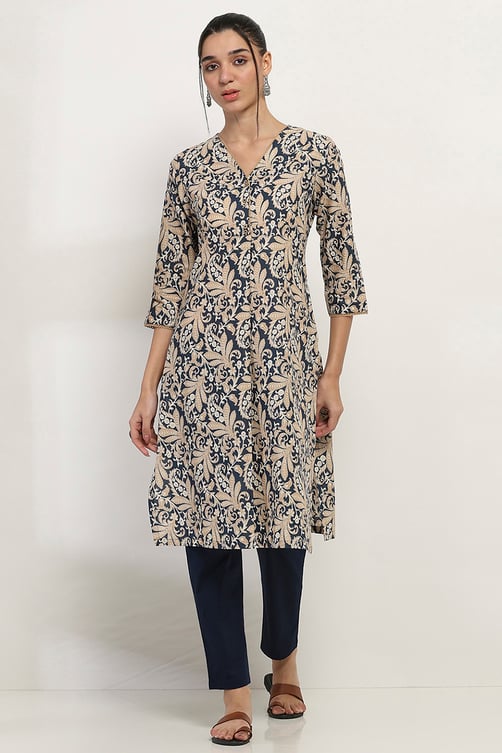 Blue and Beige Cotton Straight Kurta image number 5