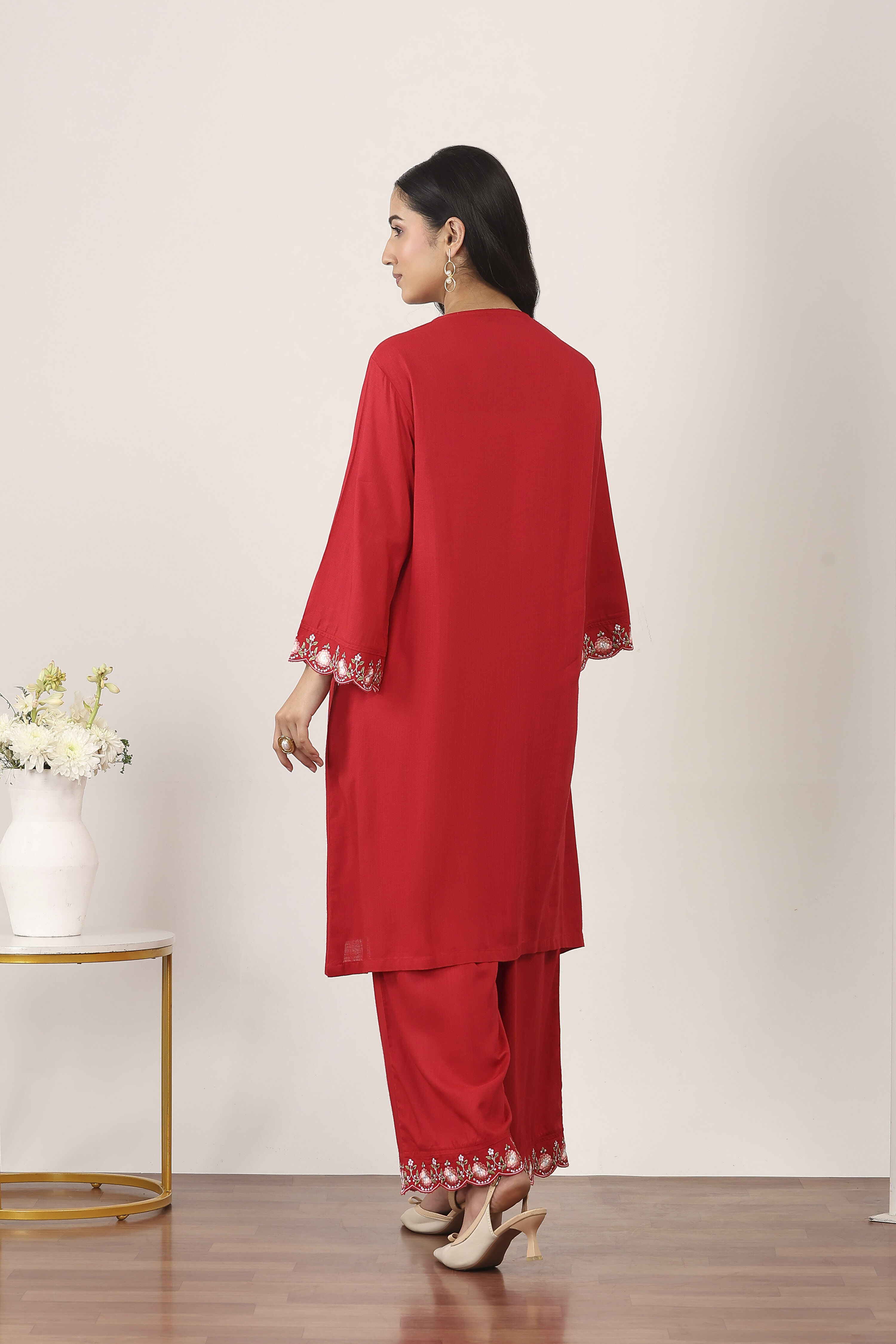 Red Rayon Viscose Rayon Kurta Pants Set image number 4