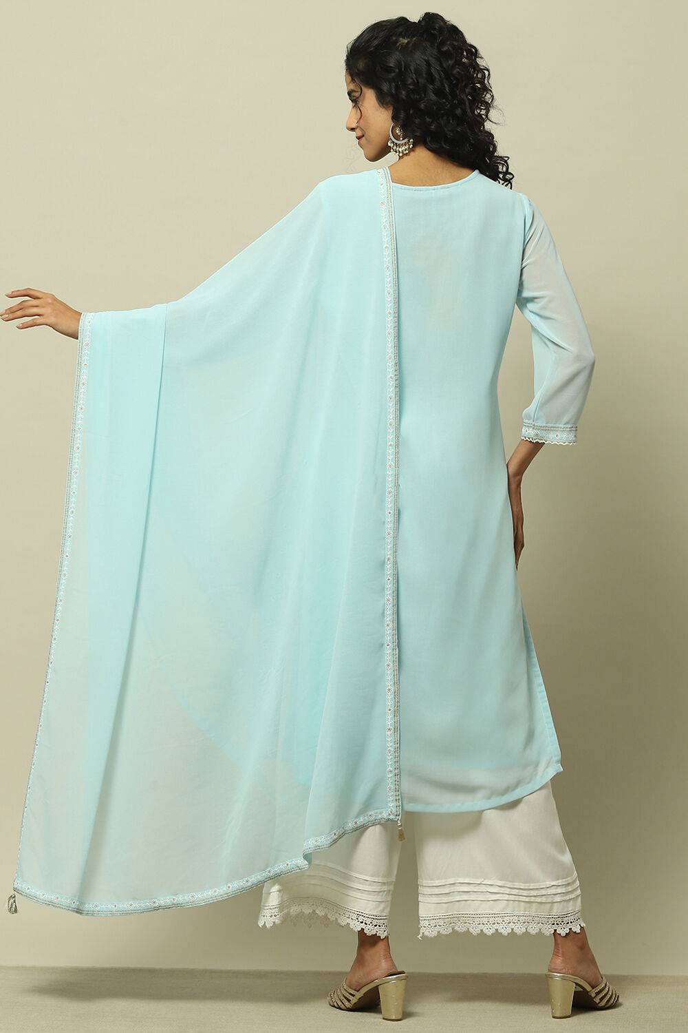 White Poly Georgette Solid Dupatta image number 2