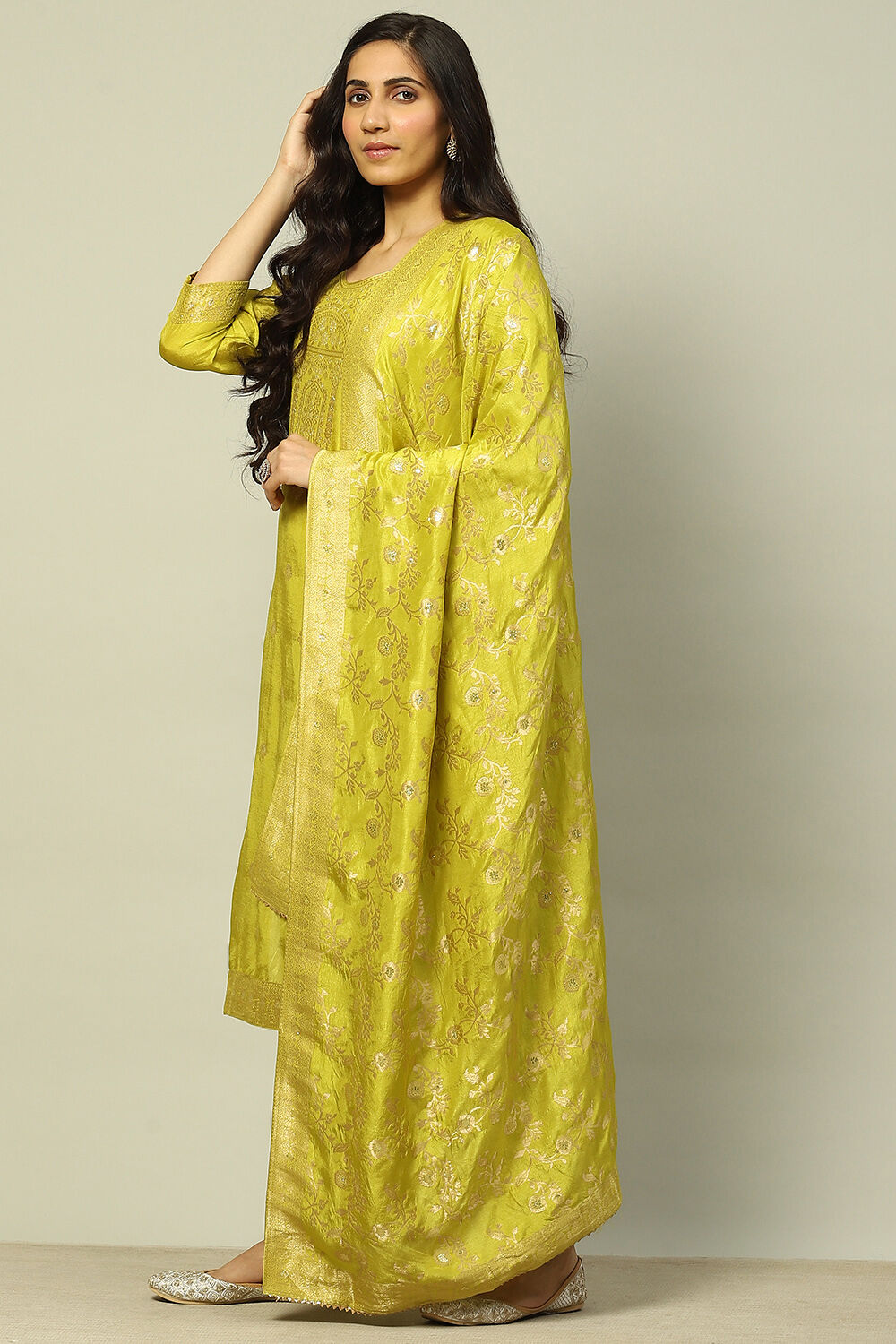 Green Viscose Blend Yarn Dyed Straight Festive Suit Set image number 3