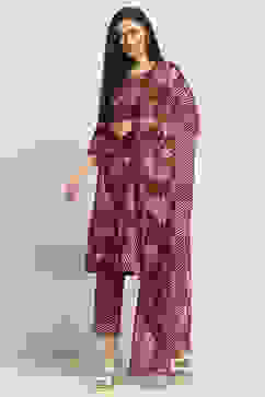 Maroon Cotton Floral Printed Straight Suit Set image number 3