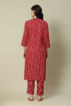 Red LIVA Straight Printed Kurta Palazzo Suit Set image number 4