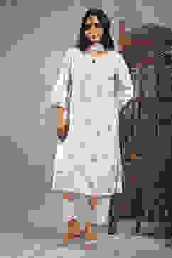 Off White Viscose Blend Printed Straight Suit Set image number 6