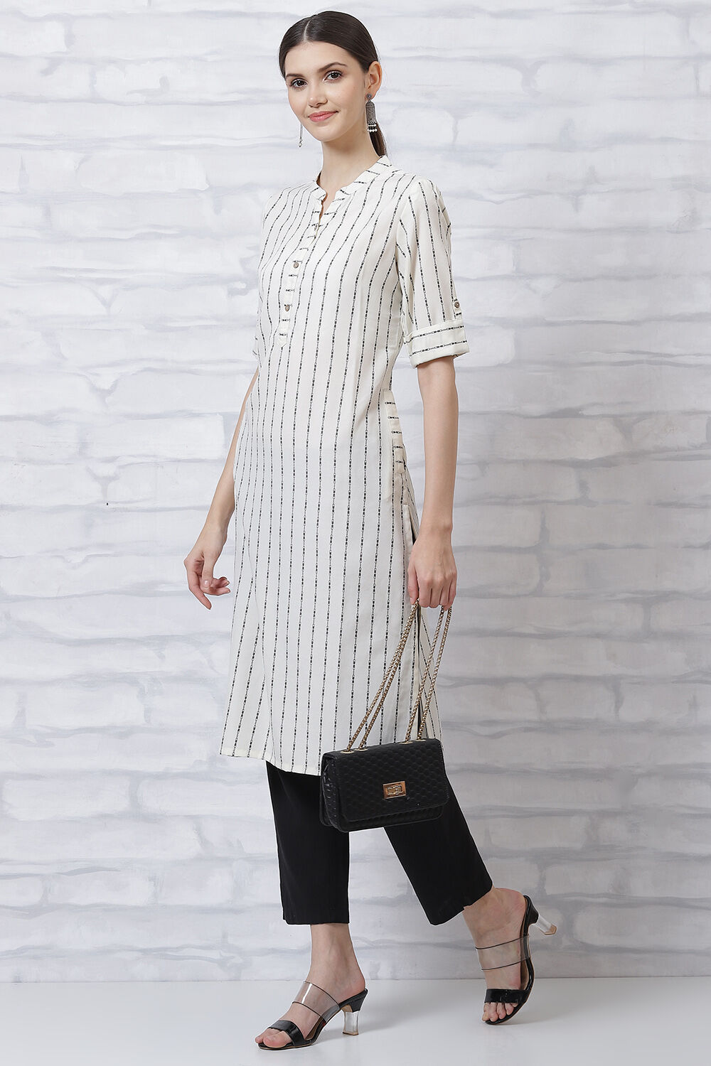Off-white Printed Straight Kurta image number 0