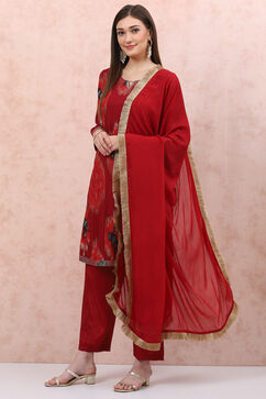 Red LIVA Straight Suit Set image number 5