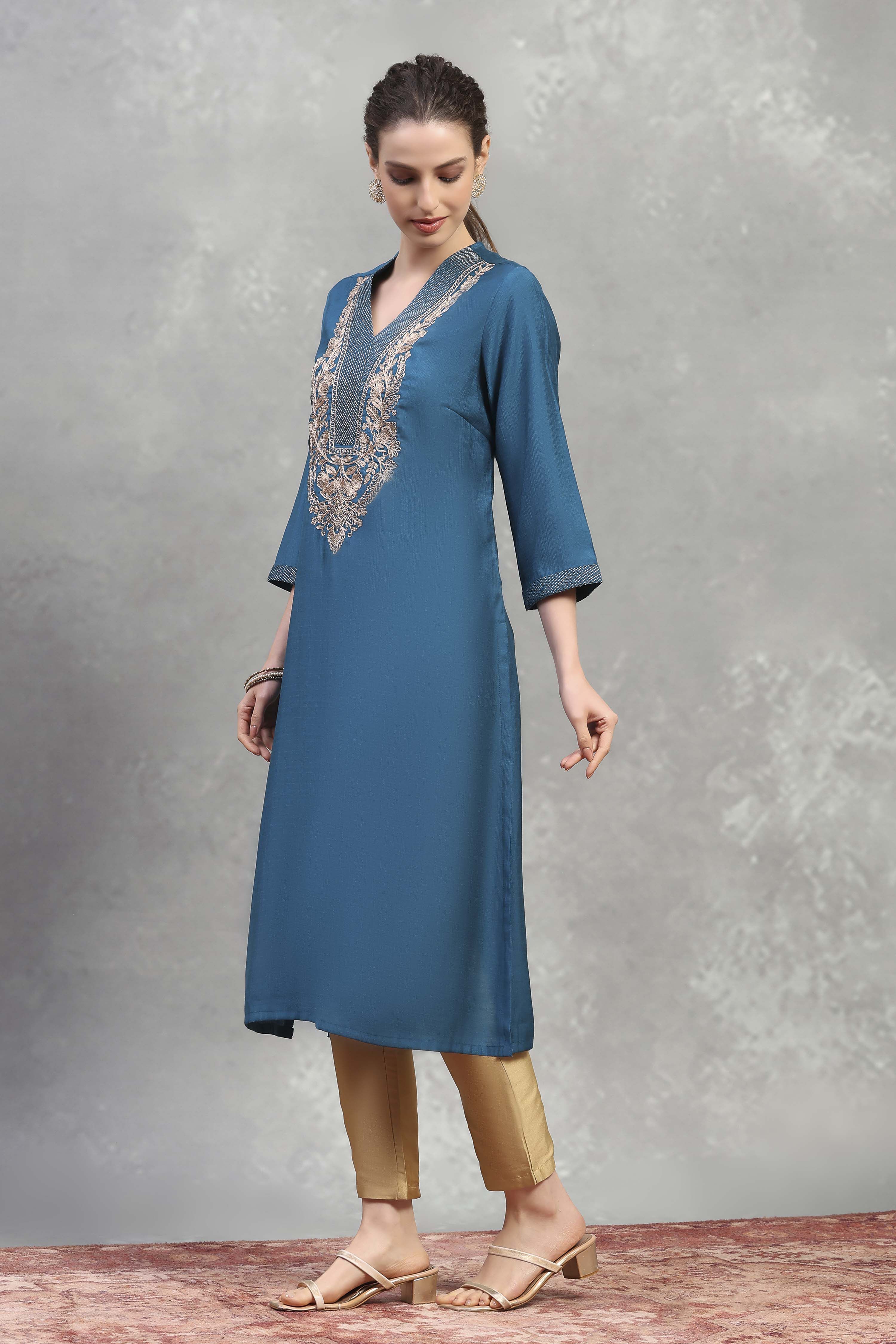 Teal Viscose Blend Solid Straight Kurta image number 2