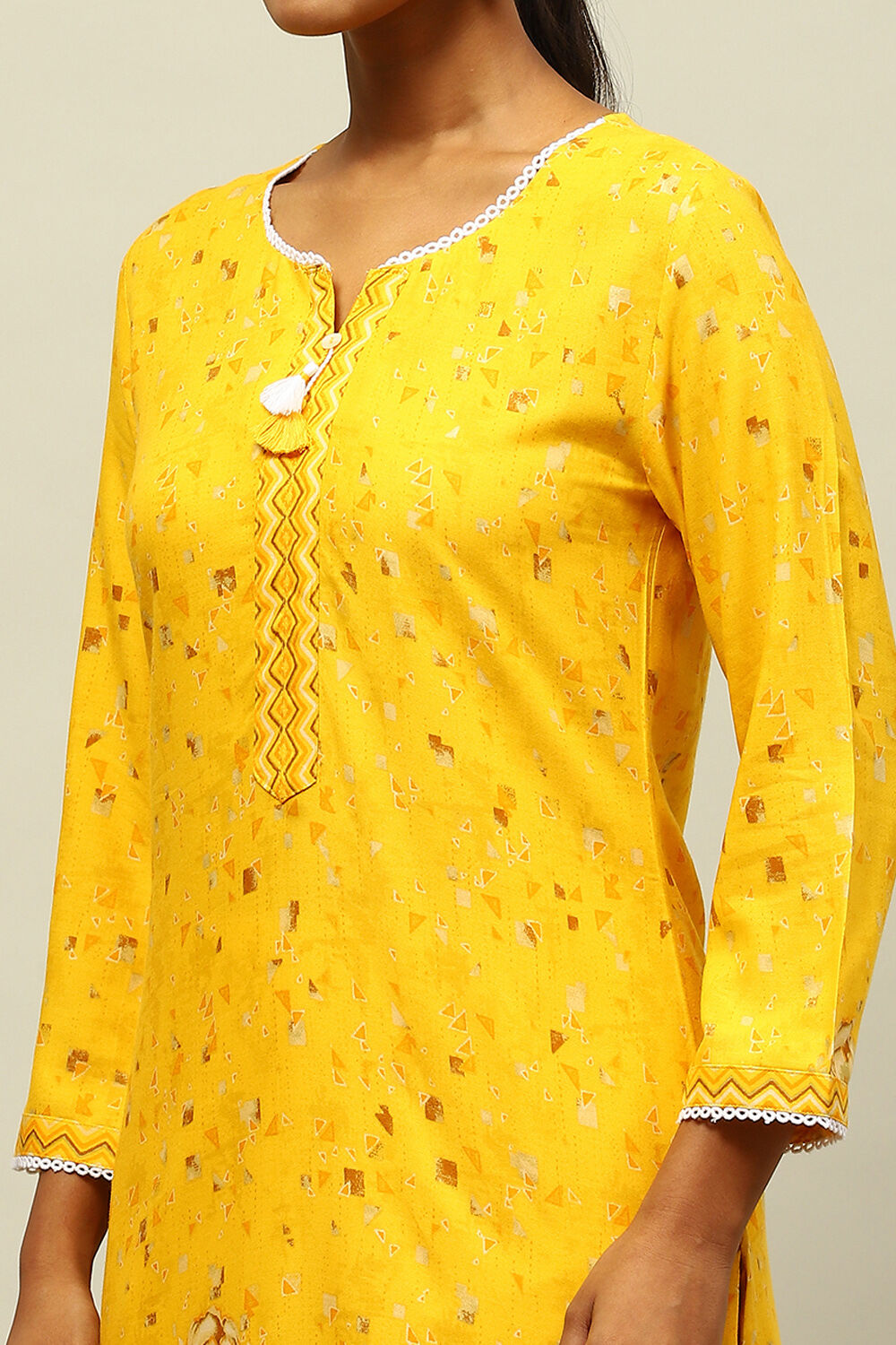 Yellow Rayon Printed Straight Kurta image number 1