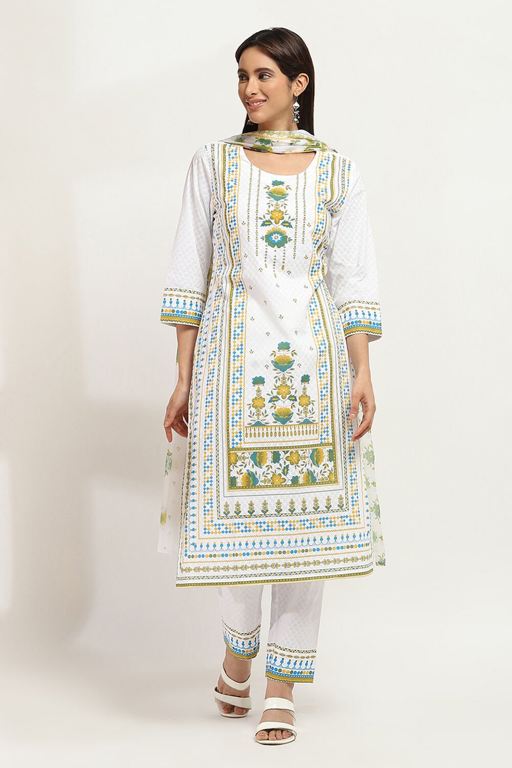 White Cotton Printed Straight Suit Set image number 6