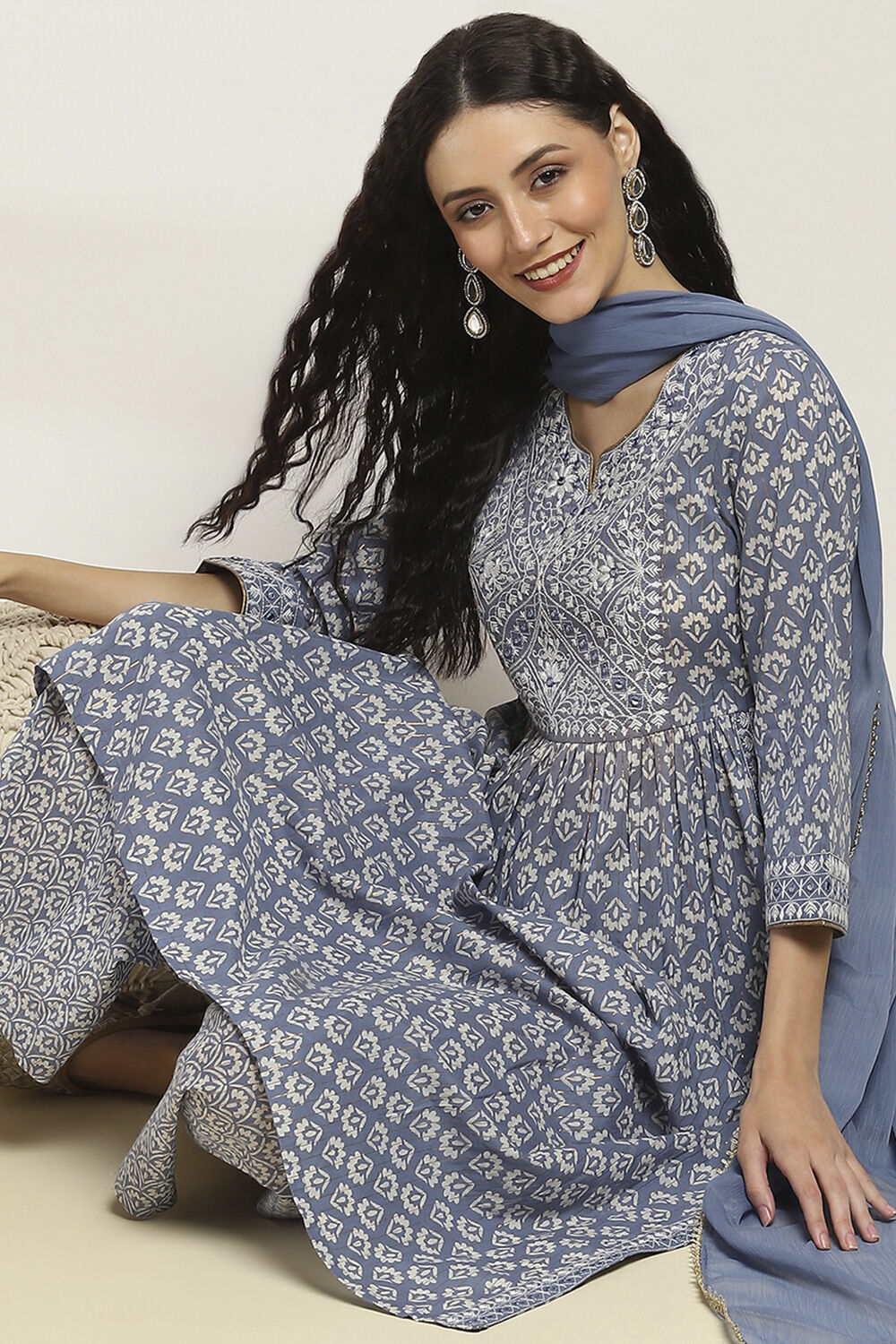 Grey Cotton Gathered Suit Set With Dupatta image number 0