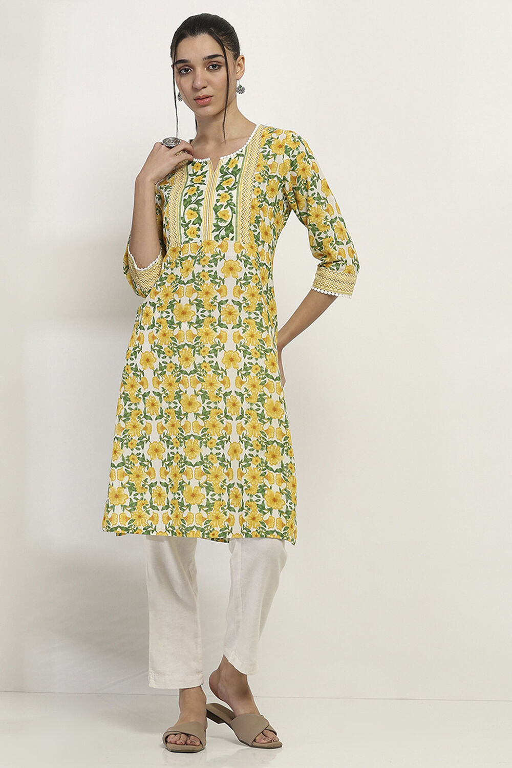 Yellow Cotton Printed Straight Kurta image number 5