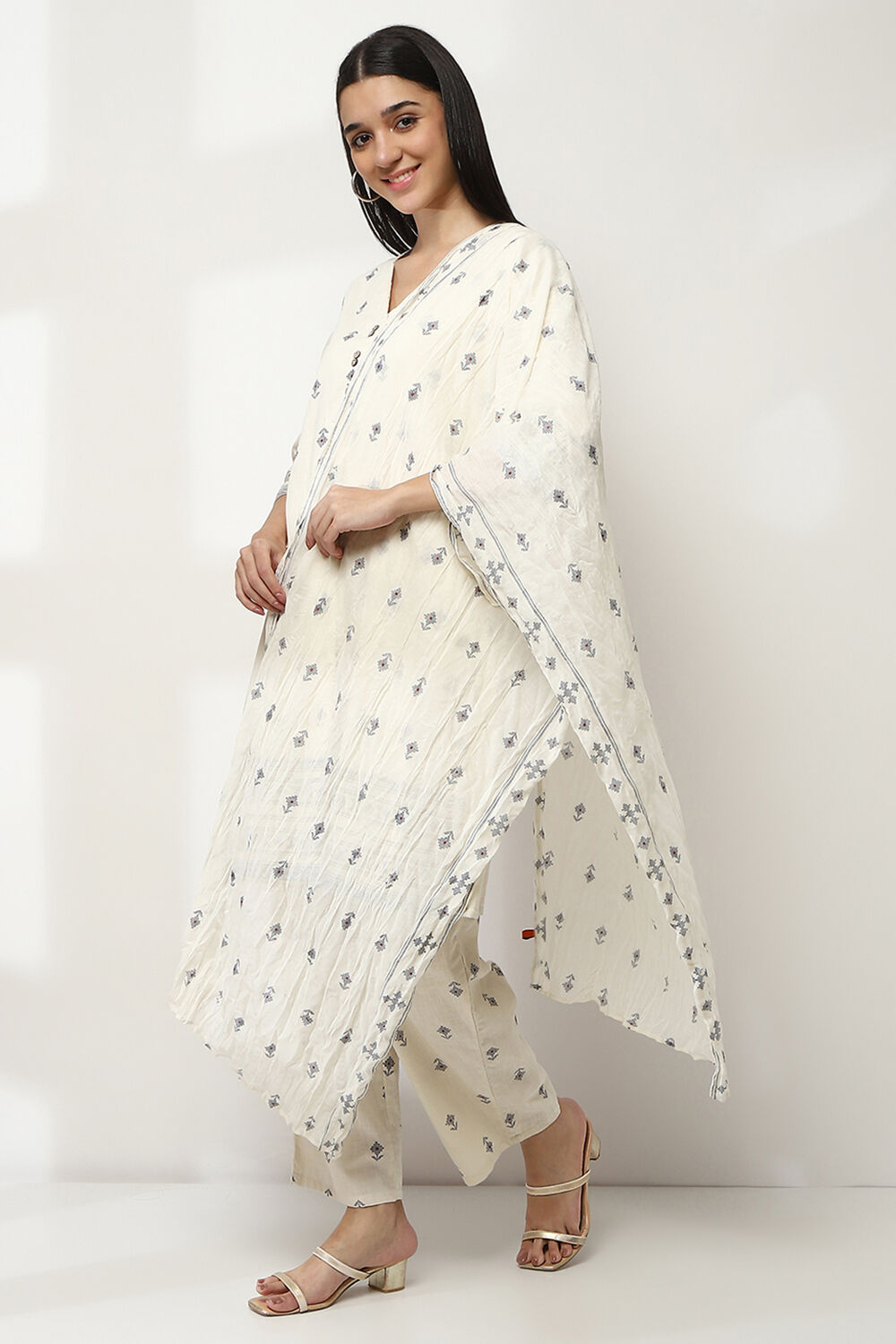 Off White Cotton Dupatta image number 2