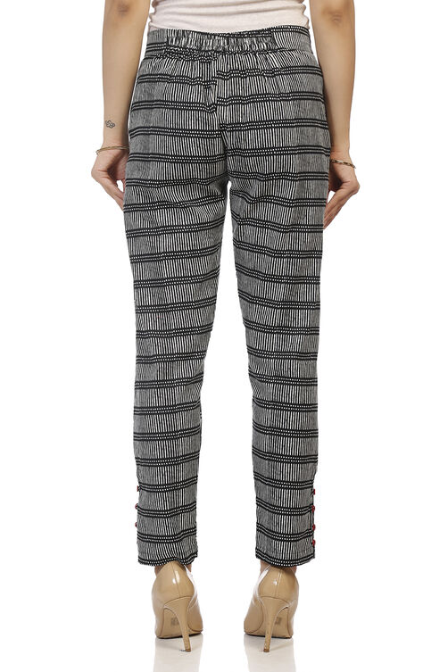 Black Cotton Slim Pants image number 3