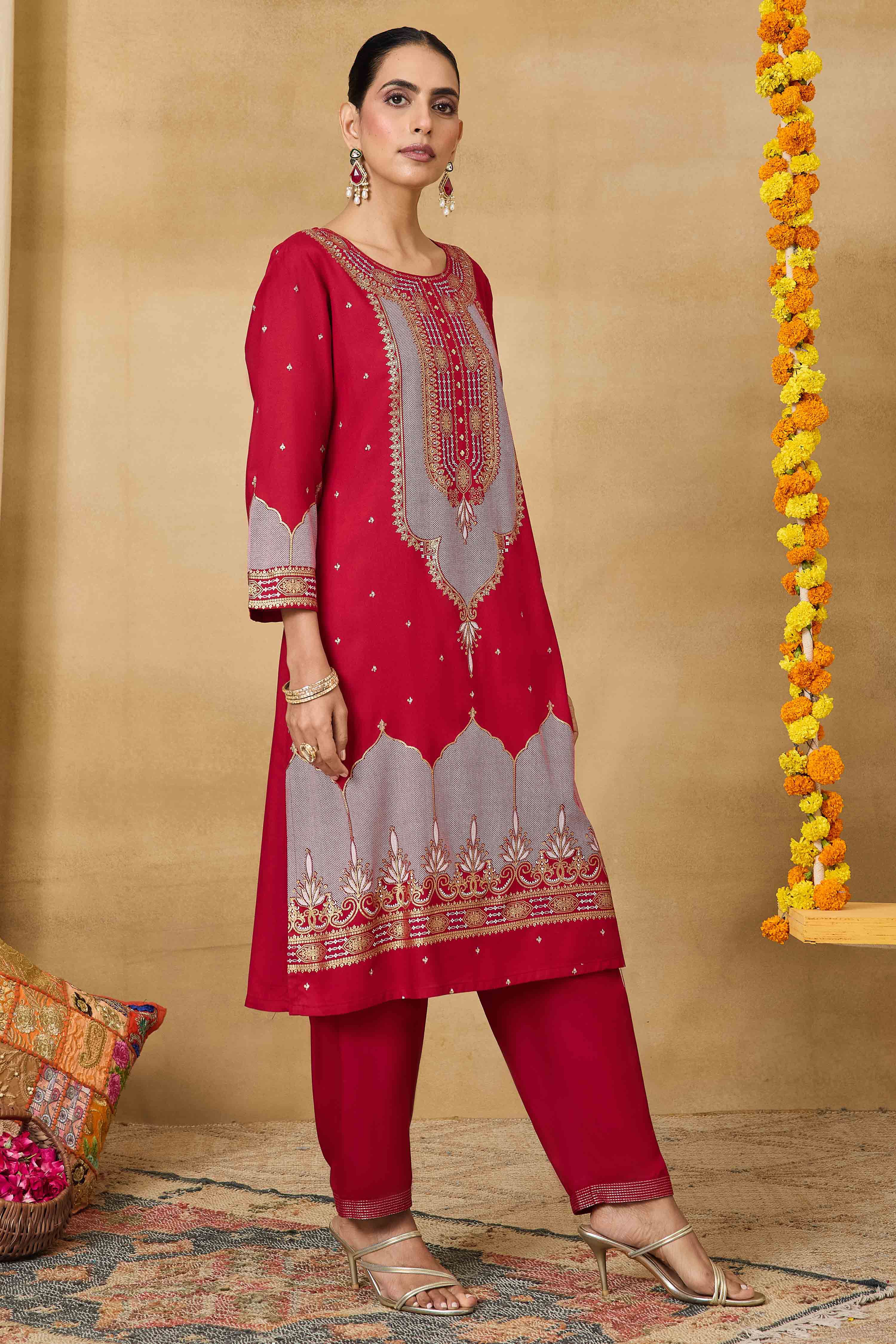 Red Viscose Rayon Straight Printed Kurta Pants Set image number 4