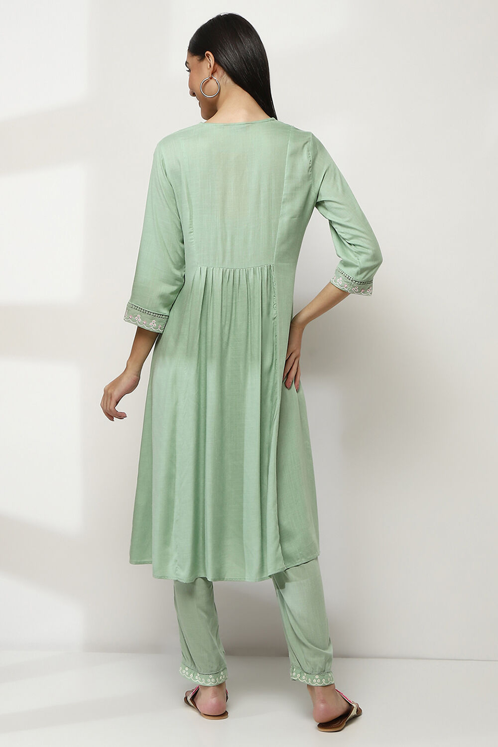 Sage Green Embroidered Flared Kurta image number 4