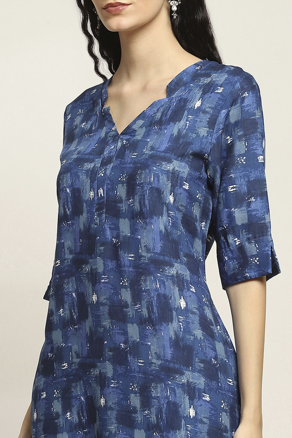 Indigo Printed Straight Kurta image number 1