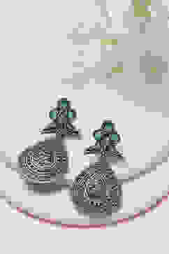 Green Alloy Drop & Danglers image number 0