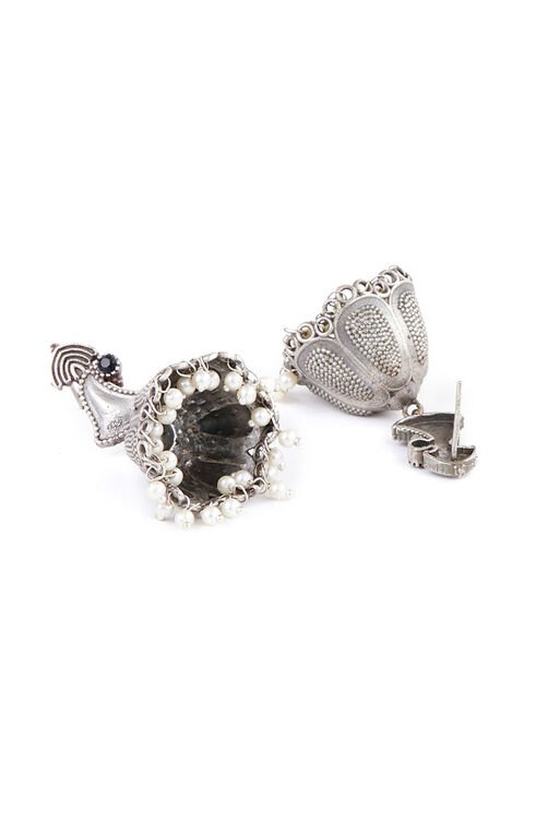 Silver Metal Brass Earrings image number 3