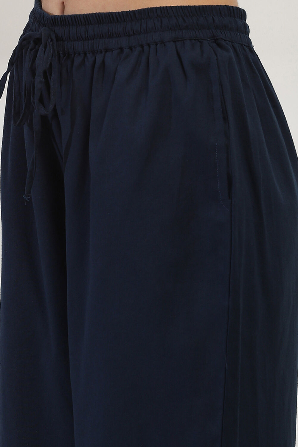 Navy Blue Cotton Blend Straight Kurta Set image number 2