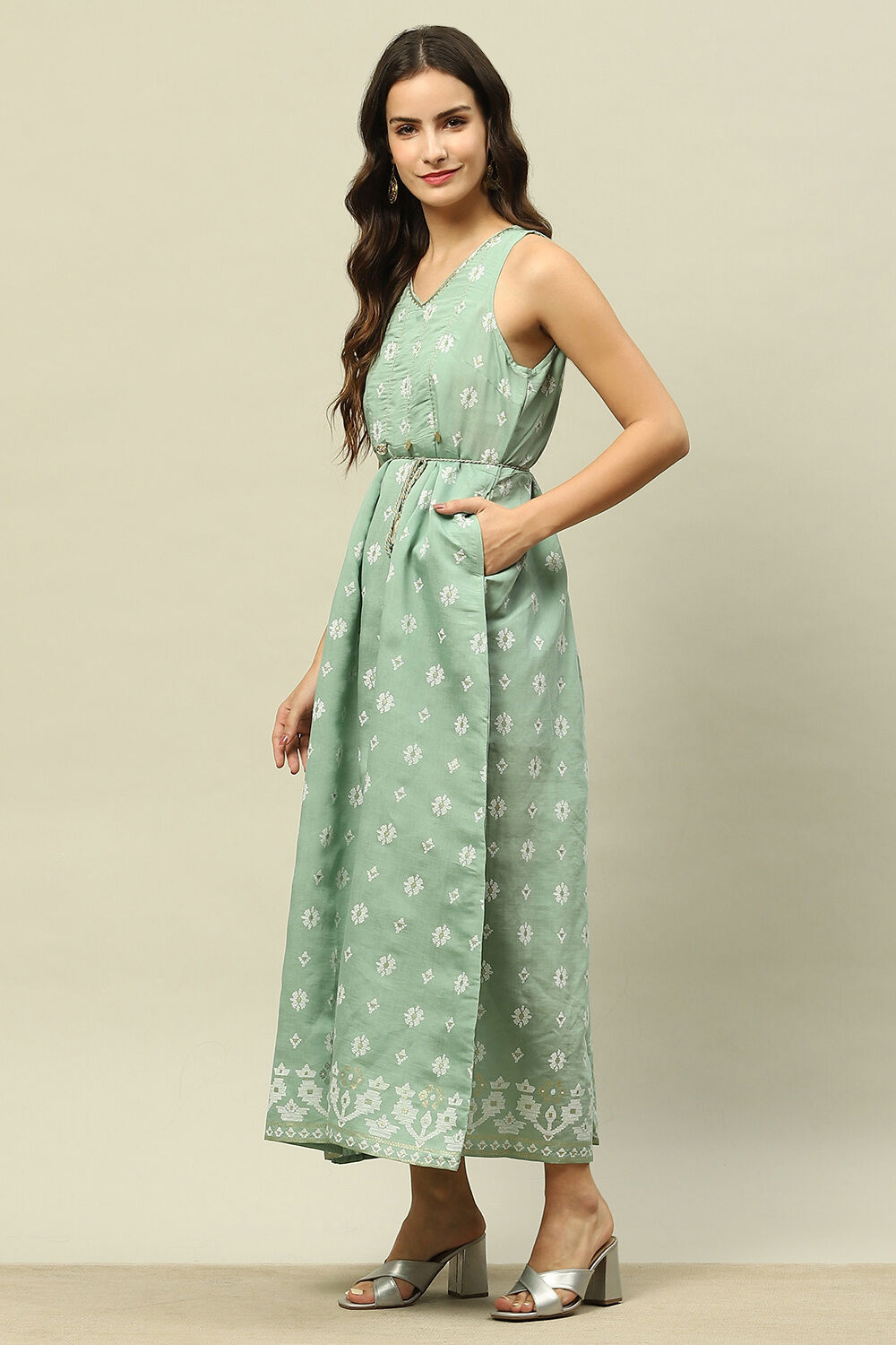 Green Viscose Blend Printed Dress image number 6