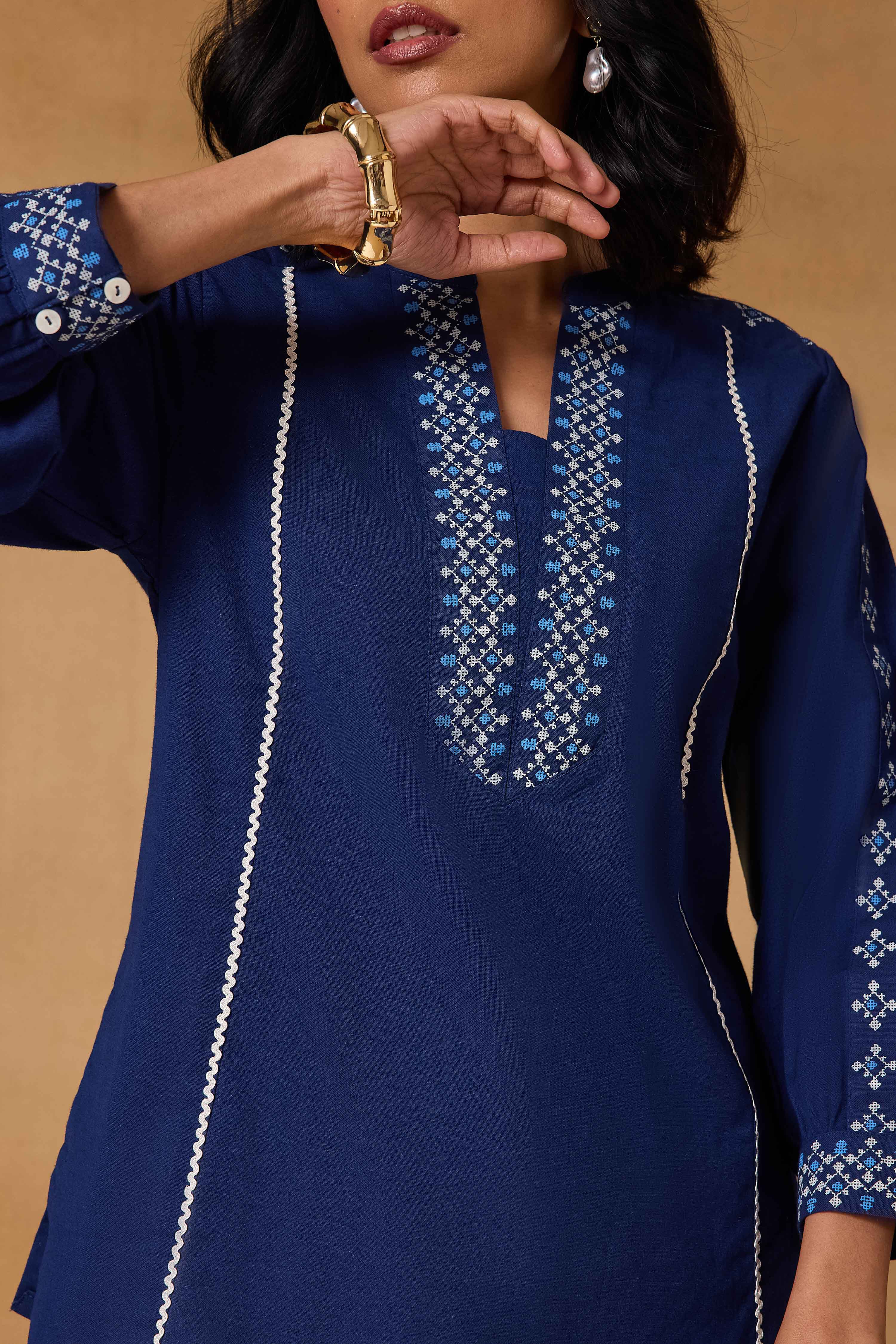 Indigo Cotton Flex Regular Printed Top image number 2