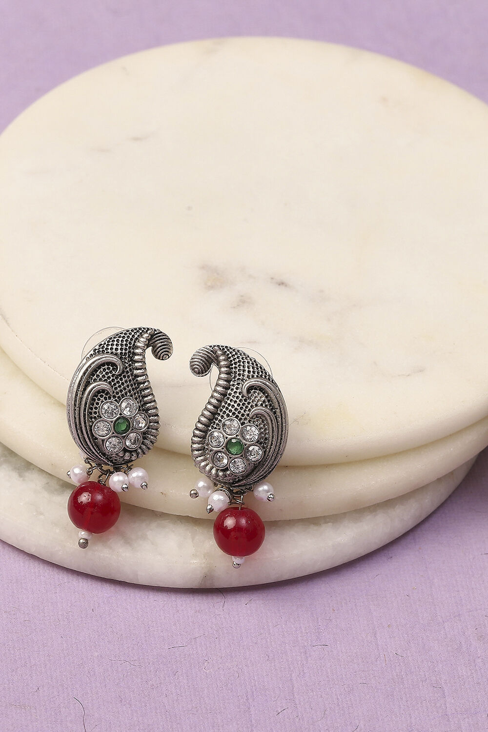 Red Oxidised Alloy Earrings image number 0