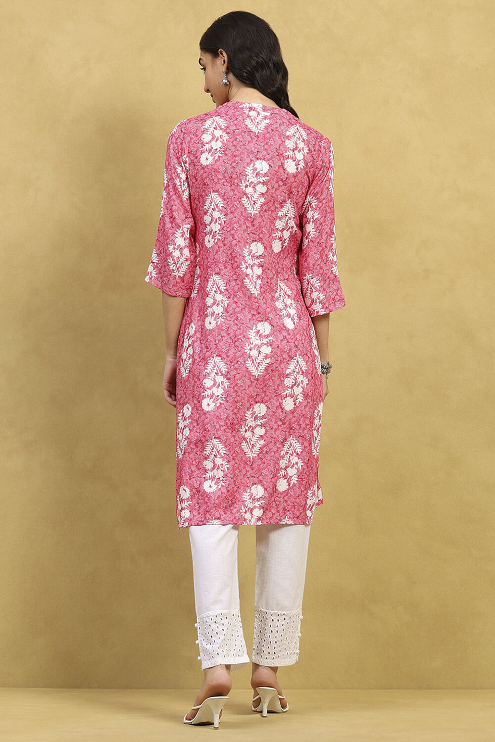 Pink Viscose Rayon Printed Straight Kurta image number 3